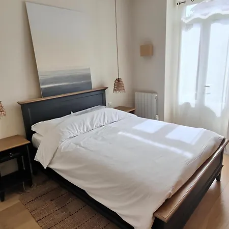 Appartement Pied à Terre En Bord De *