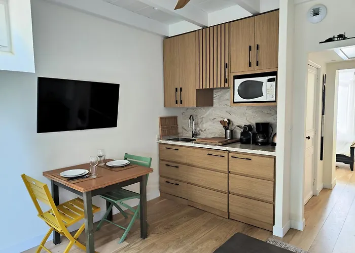 Pied à Terre En Bord De Appartement *