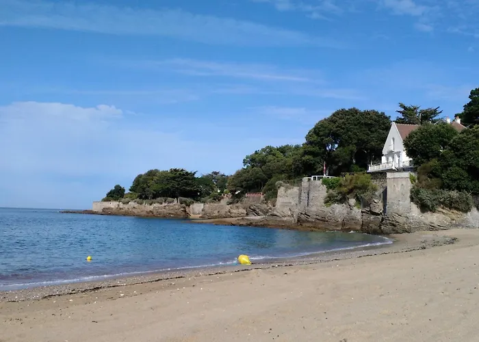 Pied A Terre En Bord De